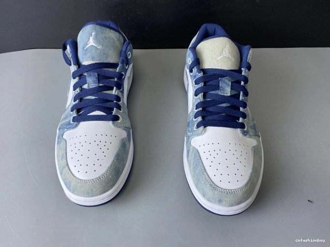 Washed CZ8455-100 Low Denim 1 Jordan Air 1022